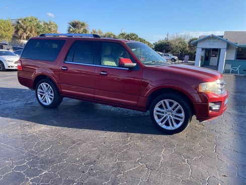 Used 2015 Ford Expedition EL Limited w/ Equipment Group 301A RWD image 9