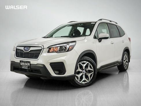 Used 2020 Subaru Forester Premium AWD/4WD image 1