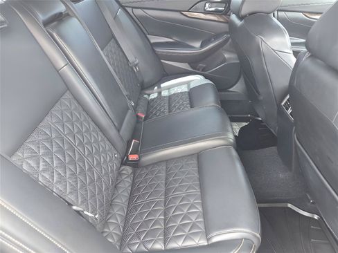 Used 2016 Nissan Maxima Platinum FWD image 30