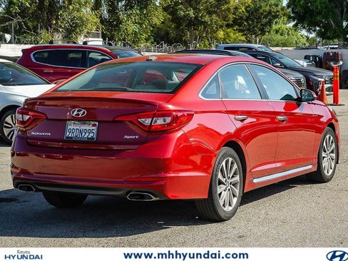 Used 2017 Hyundai Sonata Sport w/ Value Edition Package 02 FWD image 4