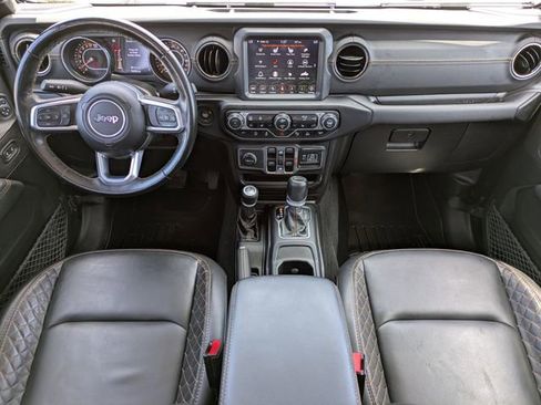 Certified 2021 Jeep Gladiator Overland AWD/4WD image 11