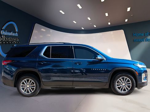 Used 2023 Chevrolet Traverse LT FWD image 4