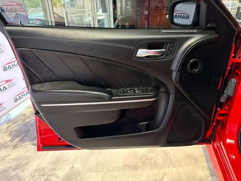 Used 2022 Dodge Charger Scat Pack w/ Plus Group RWD image 37