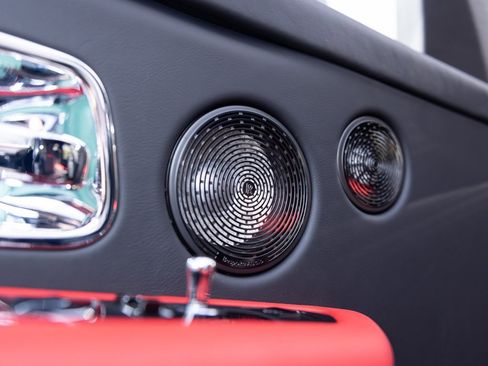 New 2025 Rolls-Royce Cullinan image 20