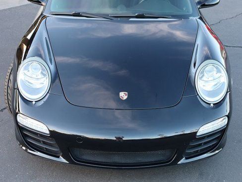Used 2011 Porsche 911 Carrera S image 9