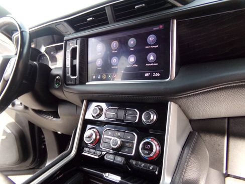 Used 2021 GMC Yukon Denali w/ Denali Ultimate Package AWD/4WD image 50