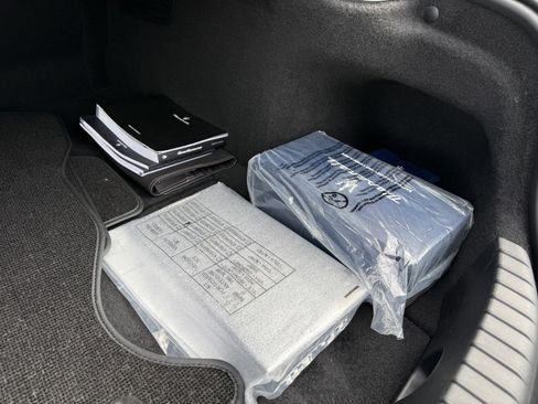 Used 2024 Maserati GranTurismo Trofeo image 31