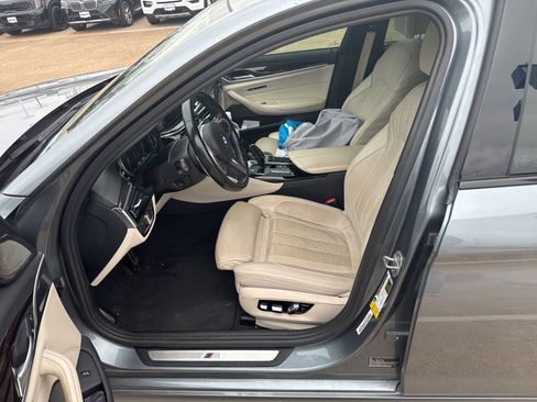 Used 2017 BMW 540i RWD image 12