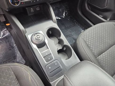Used 2024 Ford Escape Active AWD/4WD image 25