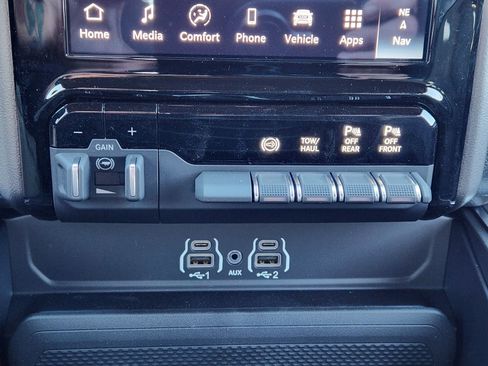 New 2026 RAM 2500 Lone Star AWD/4WD image 18