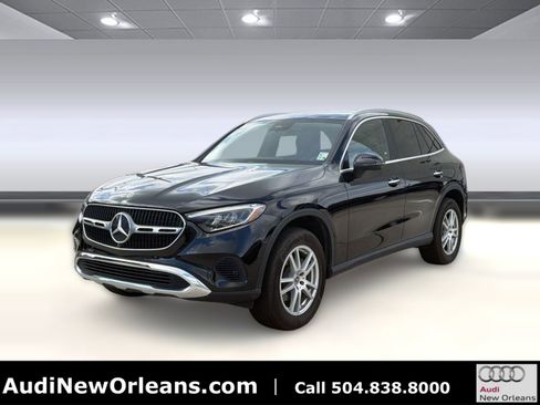 Used 2023 Mercedes-Benz GLC 300 4MATIC image 1