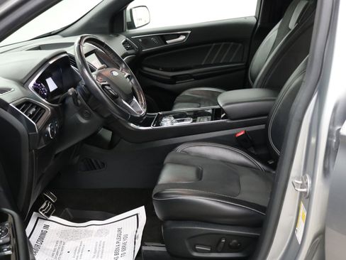 Used 2020 Ford Edge ST w/ Equipment Group 401A image 3