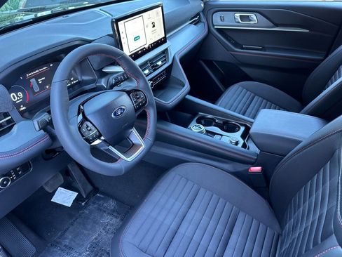 New 2026 Ford Explorer ST-Line image 11