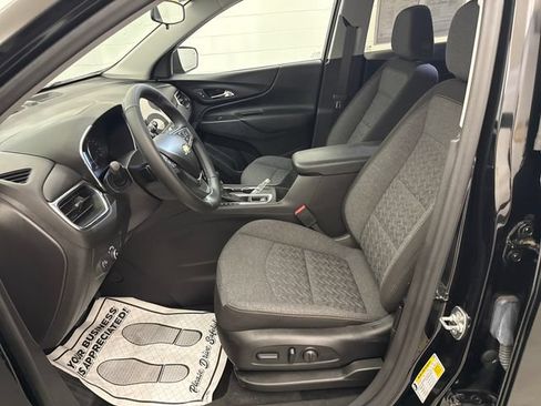Certified 2024 Chevrolet Equinox LT AWD/4WD image 11