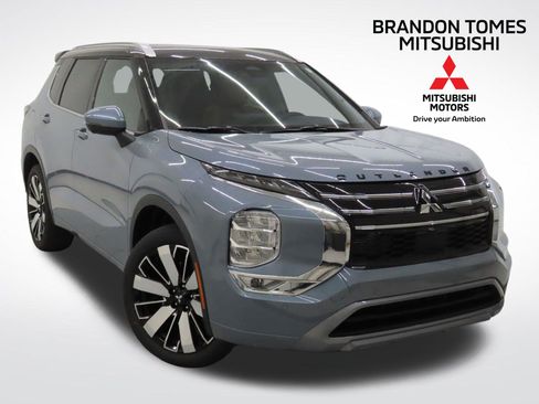 New 2026 Mitsubishi Outlander SEL FWD image 1