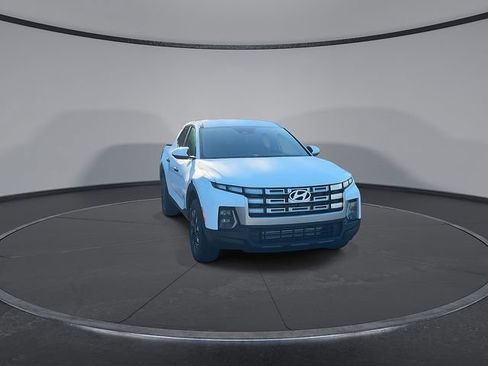 New 2026 Hyundai Santa Cruz SE FWD image 2