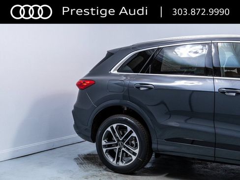 Used 2025 Audi Q5 Premium w/ Convenience Package AWD/4WD image 11