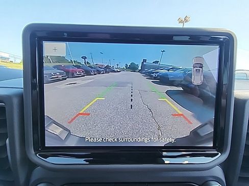 Used 2023 Ford Bronco Sport Outer Banks w/ Tech Package AWD/4WD image 19