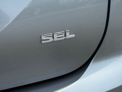 Used 2022 Mitsubishi Outlander SEL AWD/4WD image 17