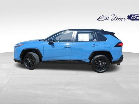 Used 2022 Toyota RAV4 XSE image 8