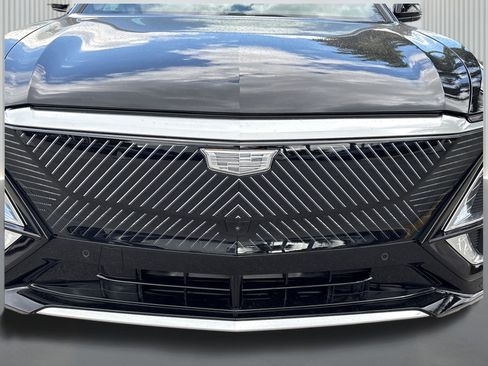 New 2026 Cadillac Lyriq Premium Luxury RWD image 12