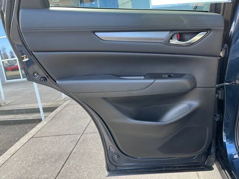 Used 2018 MAZDA CX-5 Touring image 13