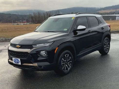 Used 2023 Chevrolet TrailBlazer ACTIV w/ Convenience Package image 4