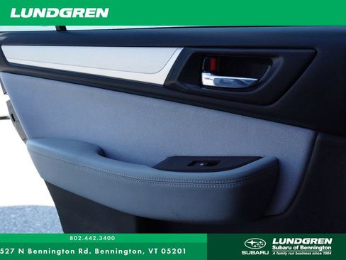 Used 2018 Subaru Outback 2.5i Premium image 20
