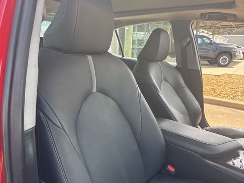 Used 2023 Toyota Camry XSE w/ Navigation Package image 25