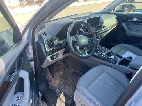 Used 2019 Audi Q5 2.0T Premium Plus w/ Premium Plus Package image 8