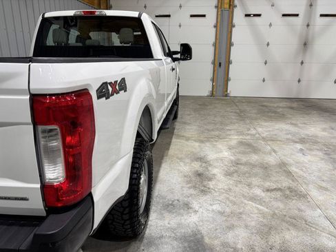 Used 2019 Ford F250 XL w/ Snow Plow Prep Package AWD/4WD image 10