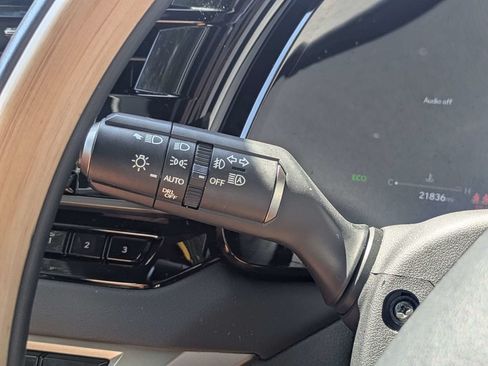 Used 2025 Lexus RX 350 Premium w/ Accessory Package (Z1) FWD image 29