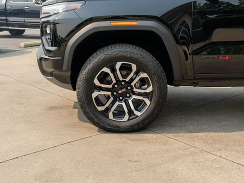 New 2026 GMC Canyon AT4 w/ Technology Plus Package AWD/4WD image 28