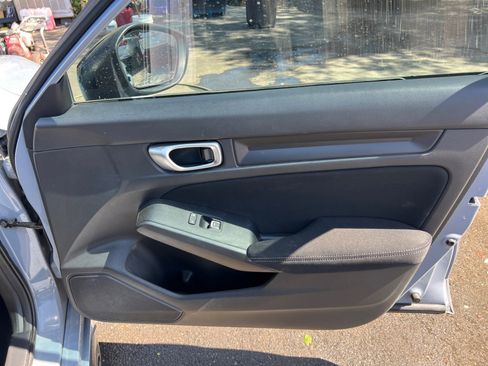 Used 2024 Honda Civic Sport image 17