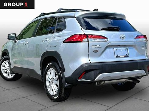 Certified 2025 Toyota Corolla Cross LE w/ Moonroof Package AWD/4WD image 12