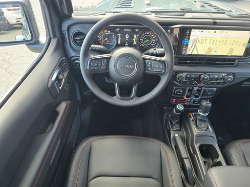 New 2026 Jeep Wrangler Unlimited Rubicon w/ Safety Group image 32