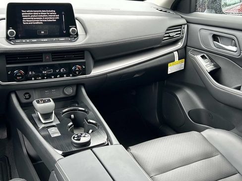 New 2026 Nissan Rogue Dark Armor AWD/4WD image 24