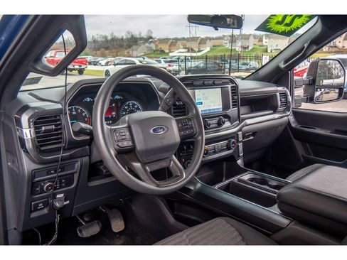 Used 2022 Ford F150 XL w/ STX Appearance Package image 11