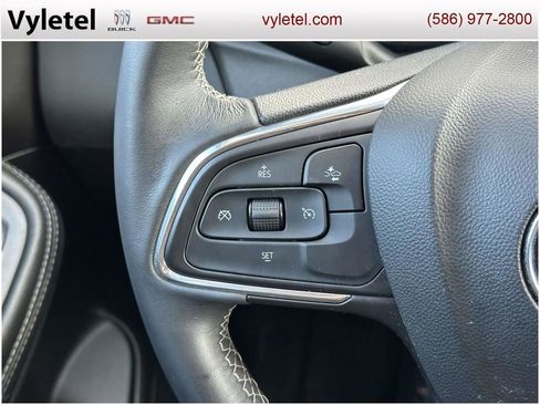 Used 2023 Buick Encore GX Preferred w/ Cold Weather Comfort Package image 21