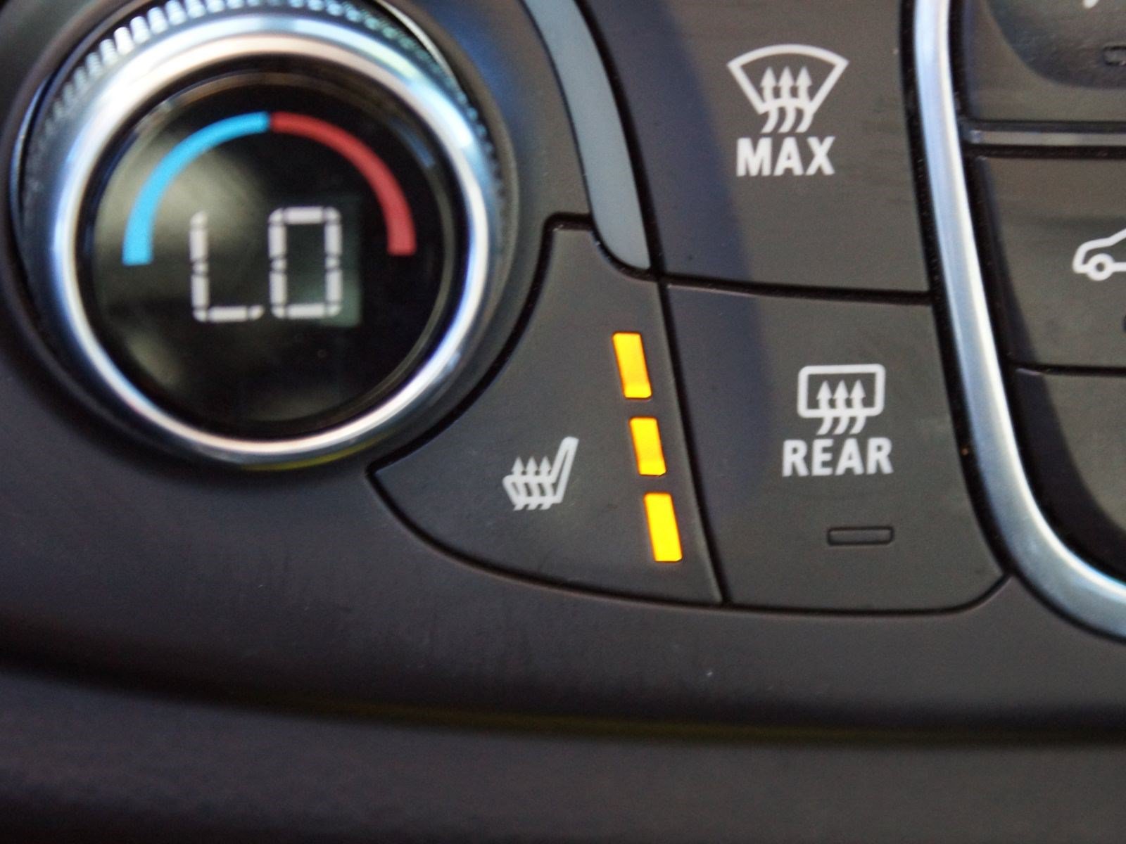 Used 2022 Chevrolet Traverse High Country FWD image 27