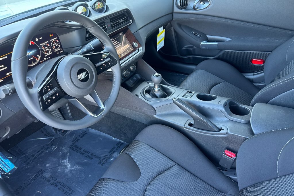 New 2026 Nissan Z Sport w/ Floor Mat Package RWD image 7