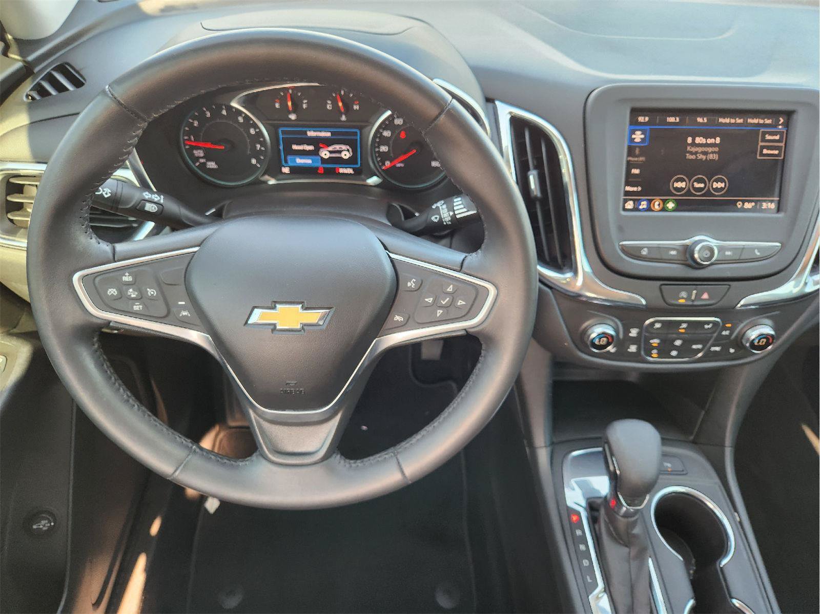 Used 2022 Chevrolet Equinox LT FWD image 27