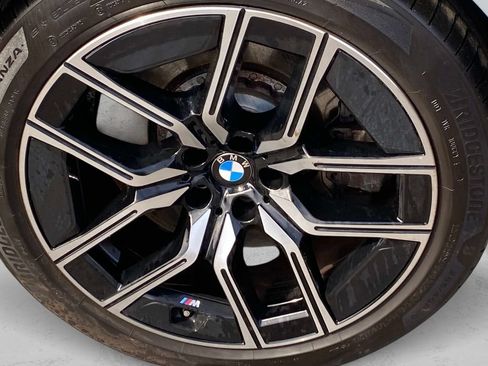 Used 2023 BMW 760i xDrive AWD/4WD image 23