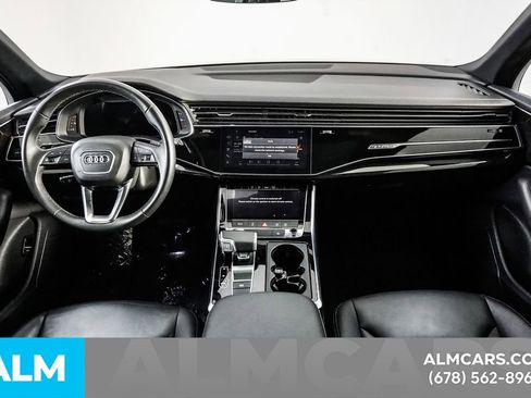 Used 2025 Audi Q7 3.0T Premium image 24