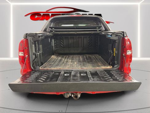 Used 2011 Chevrolet Avalanche LT w/ Luxury Package AWD/4WD image 22