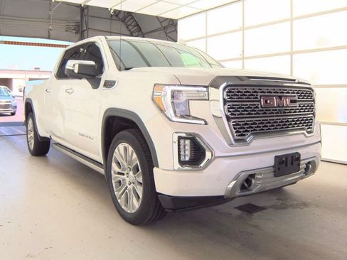 Used 2021 GMC Sierra 1500 Denali w/ Denali Ultimate Package AWD/4WD image 4