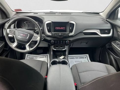 Used 2024 GMC Terrain SLE AWD/4WD image 10