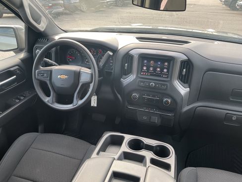 Certified 2020 Chevrolet Silverado 1500 Custom w/ Custom Value Package image 8