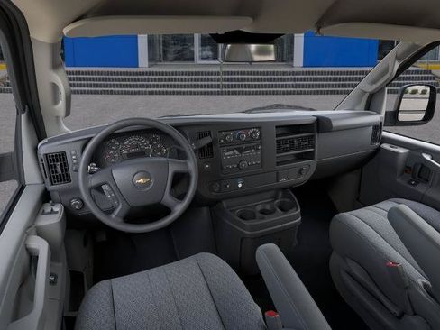 New 2026 Chevrolet Express 3500 RWD image 15