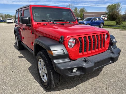 Used 2020 Jeep Wrangler Unlimited Sport S AWD/4WD image 1